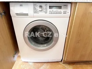 Pronájem bytu 3+kk, Praha - Prosek, Libočanská, 90 m2