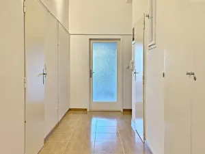 Prodej bytu 2+kk, Praha - Nusle, Kloboučnická, 56 m2
