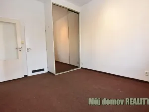 Pronájem bytu 1+kk, Praha - Vysočany, Freyova, 24 m2
