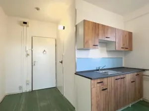 Pronájem bytu 1+1, Česká Lípa, Zahradní, 31 m2
