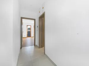 Pronájem bytu 1+kk, Zruč-Senec, Sportovní, 29 m2