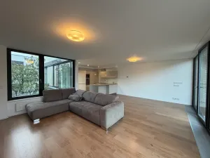 Pronájem rodinného domu, Praha - Horní Měcholupy, U Golfu, 227 m2