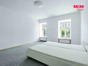 Prodej činžovního domu, Brušperk, náměstí J. A. Komenského, 350 m2