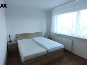 Pronájem bytu 3+1, Liberec - Liberec VI-Rochlice, Sametová, 70 m2