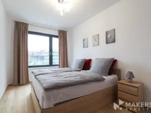 Pronájem bytu 2+kk, Praha - Karlín, Sokolova, 60 m2