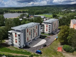 Prodej obchodního prostoru, Nová Role, Svobodova, 62 m2