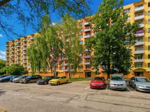 Pronájem bytu 2+1, Jindřichův Hradec - Jindřichův Hradec III, sídliště Vajgar, 65 m2