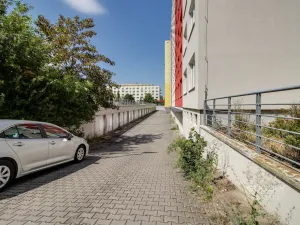 Prodej bytu 1+kk, Praha - Letňany, Třinecká, 40 m2
