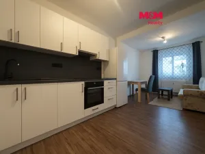 Pronájem bytu 2+kk, Veselí nad Lužnicí - Veselí nad Lužnicí I, Budějovická, 48 m2
