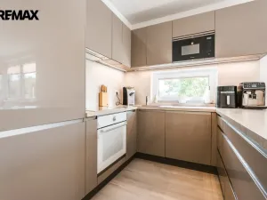 Pronájem bytu 3+kk, Praha - Střížkov, Makedonská, 68 m2