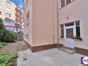 Pronájem bytu 2+kk, Praha, Dvorecké náměstí, 62 m2