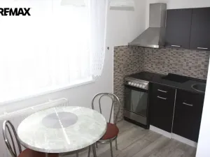 Pronájem bytu 3+1, Strakonice, Obránců míru, 70 m2