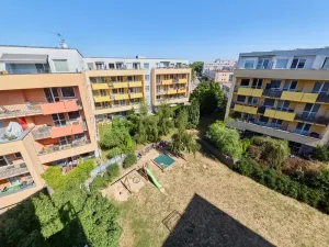 Prodej bytu 3+kk, Hradec Králové - Třebeš, Ve Stromovce, 75 m2