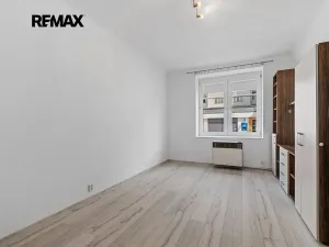Pronájem bytu 2+kk, Plzeň, Koterovská, 36 m2