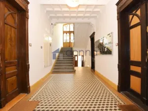 Pronájem bytu 3+kk, Praha, Slezská, 71 m2