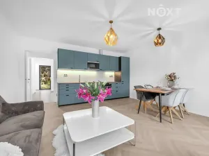 Prodej bytu 2+kk, Praha - Bohnice, V Zámcích, 53 m2
