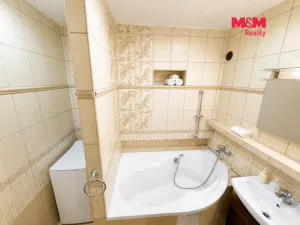 Prodej bytu 3+1, Ostrava - Bělský Les, Bohumíra Četyny, 68 m2