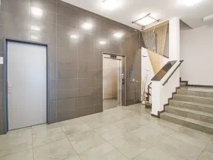 Pronájem bytu 2+kk, Praha - Vršovice, Donská, 70 m2
