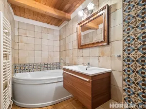 Prodej zemědělské usedlosti, Medonosy, 200 m2