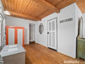Prodej zemědělské usedlosti, Medonosy, 200 m2