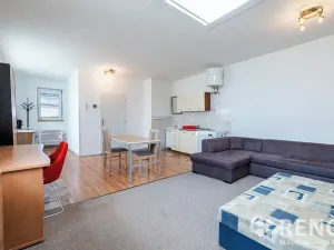 Pronájem bytu 1+kk, Moravany, Vnitřní, 42 m2