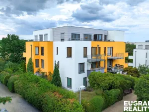 Prodej bytu 2+kk, Praha - Sedlec, Kamýcká, 57 m2