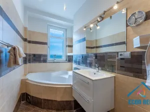 Prodej bytu 2+kk, Praha - Vršovice, Vladivostocká, 53 m2
