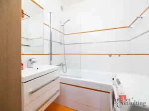 Pronájem bytu 3+1, Praha - Strašnice, Krupská, 78 m2