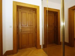 Pronájem atypického bytu, Praha - Josefov, Žatecká, 195 m2