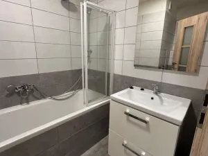 Pronájem bytu 3+1, Razová, 72 m2