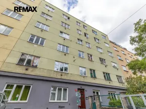 Pronájem bytu 2+kk, Praha - Žižkov, Jičínská, 42 m2