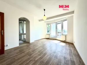 Pronájem bytu 2+1, Praha, U štěpu, 54 m2