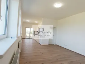Prodej bytu 2+kk, Hevlín, 73 m2
