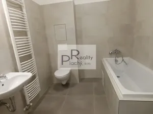 Prodej bytu 2+kk, Hevlín, 73 m2