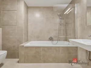 Pronájem bytu 2+kk, Pardubice - Ohrazenice, U Sportovní školy, 51 m2
