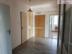 Pronájem bytu 4+1, Zbuzany, V Zahradě, 72 m2