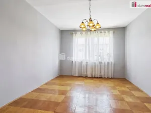 Prodej bytu 2+1, Ostrov, Lidická, 71 m2