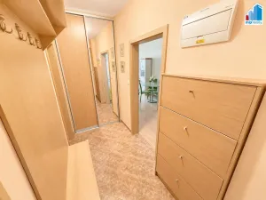 Pronájem bytu 2+kk, Praha - Hostivař, Rižská, 45 m2
