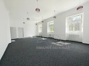 Pronájem kanceláře, České Budějovice, Kanovnická, 210 m2