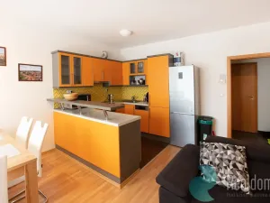 Pronájem bytu 3+kk, Praha, Srbínská, 75 m2