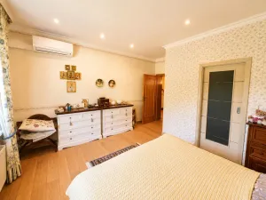 Prodej rodinného domu, Jáchymov, 420 m2