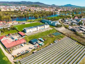 Prodej komerčního pozemku, Mlékojedy, 1000 m2