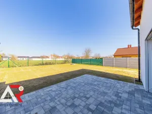 Prodej domu na klíč, Žabčice, 140 m2