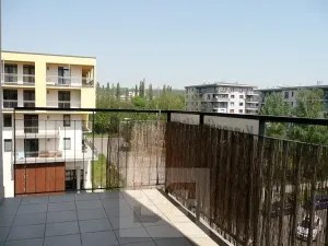 Pronájem bytu 1+kk, Praha - Vysočany, Podkovářská, 41 m2