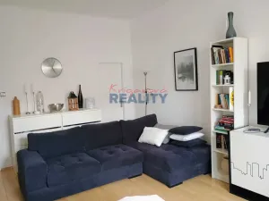 Pronájem bytu 1+1, České Budějovice - České Budějovice 7, Komenského, 52 m2