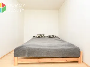 Pronájem bytu 2+kk, Králův Dvůr, Nad Stadionem, 38 m2