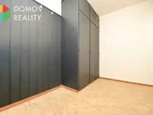 Pronájem bytu 2+kk, Králův Dvůr, Nad Stadionem, 38 m2