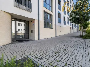 Pronájem bytu 1+kk, Praha - Libeň, Františka Kadlece, 24 m2