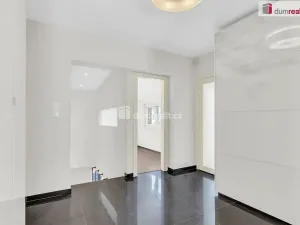 Prodej rodinného domu, Říčany, Strmá, 160 m2