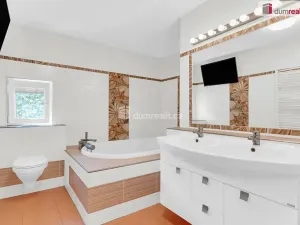 Prodej rodinného domu, Říčany, Strmá, 160 m2